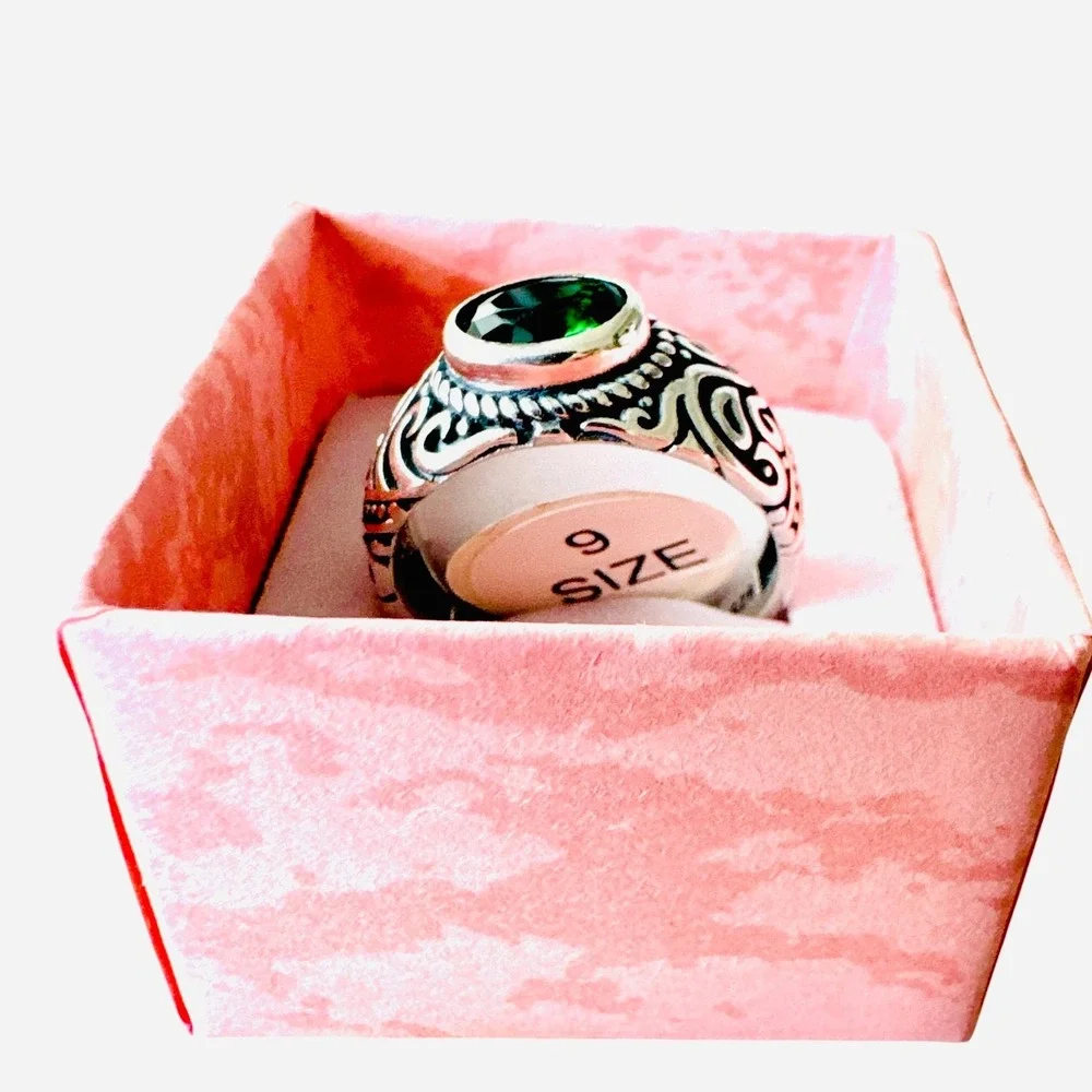 Sterling Silver Signet Ring w/ Green Stone‎ Ottoman Style Men's Size 9 NWT